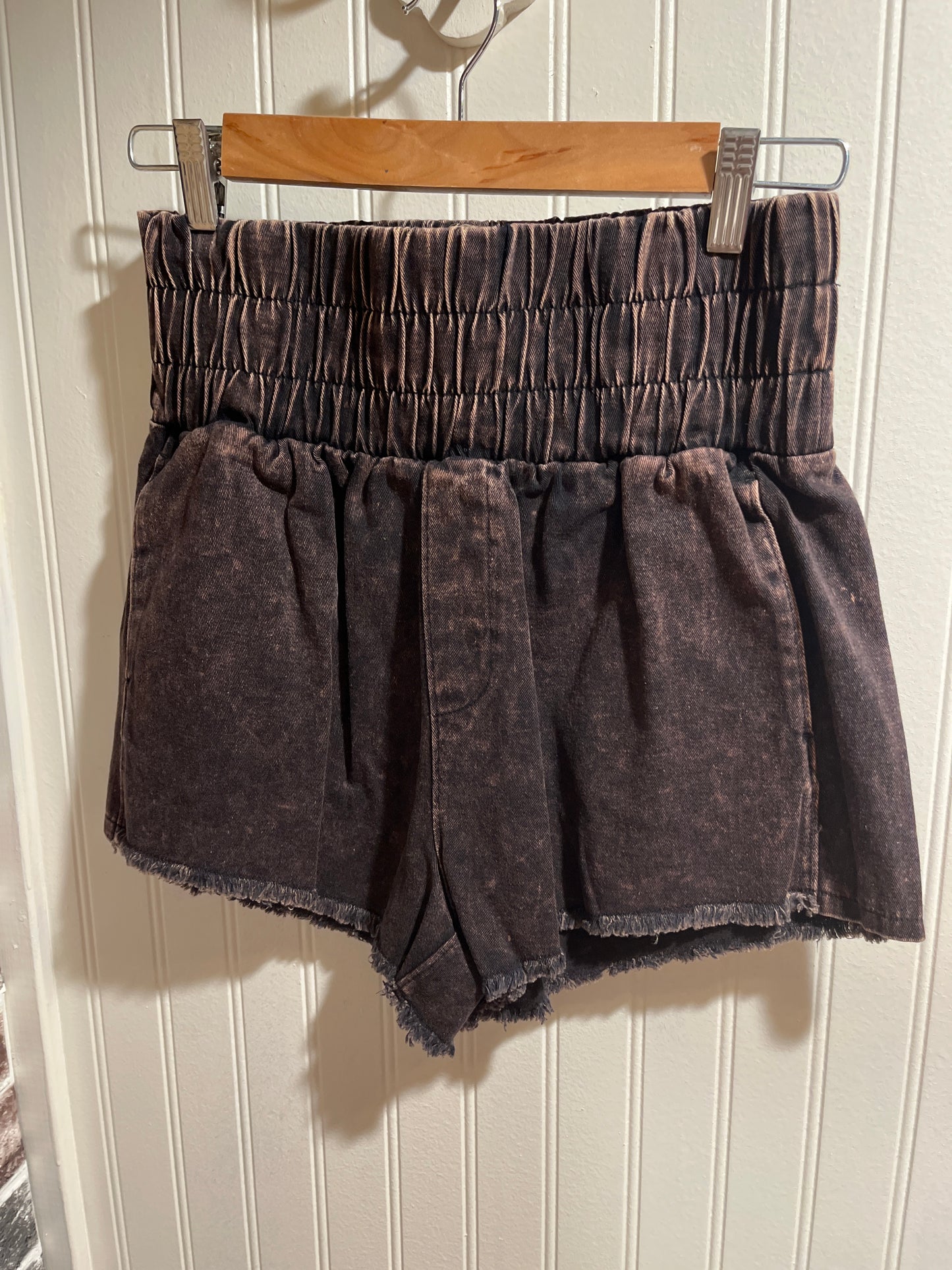 High Rise Acid-wash shorts