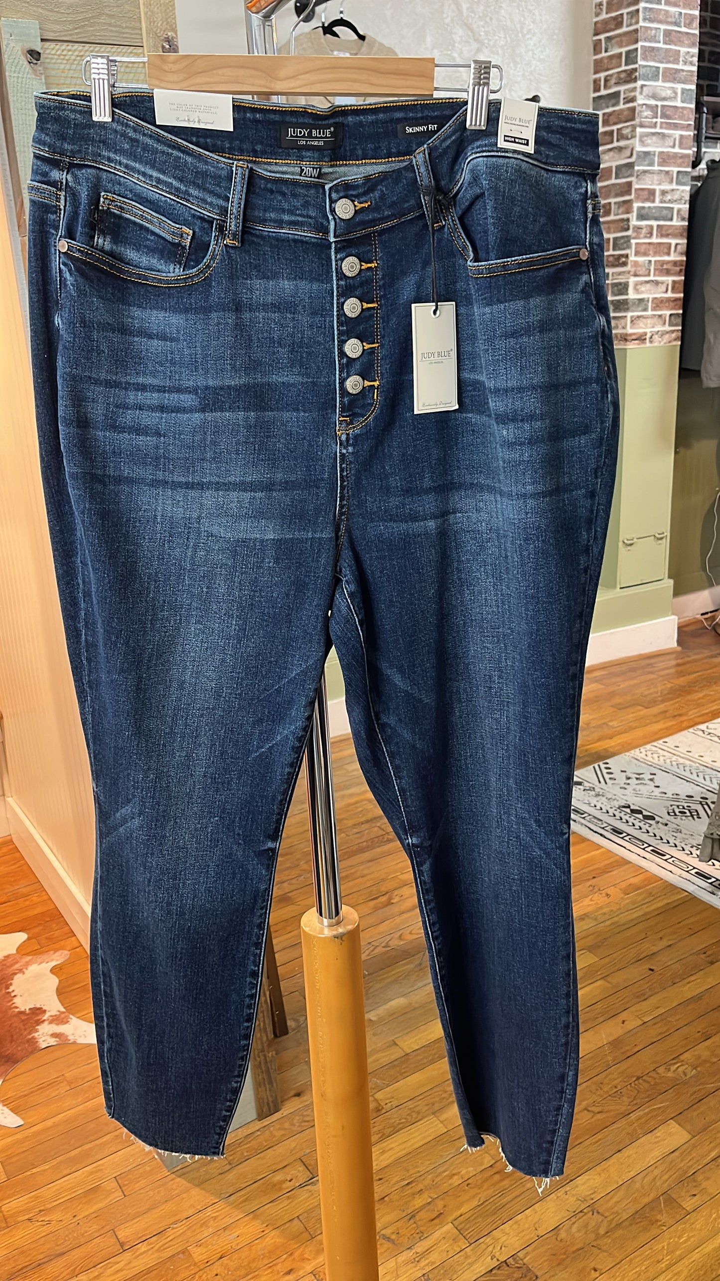 Women’s Plus Judy Blue