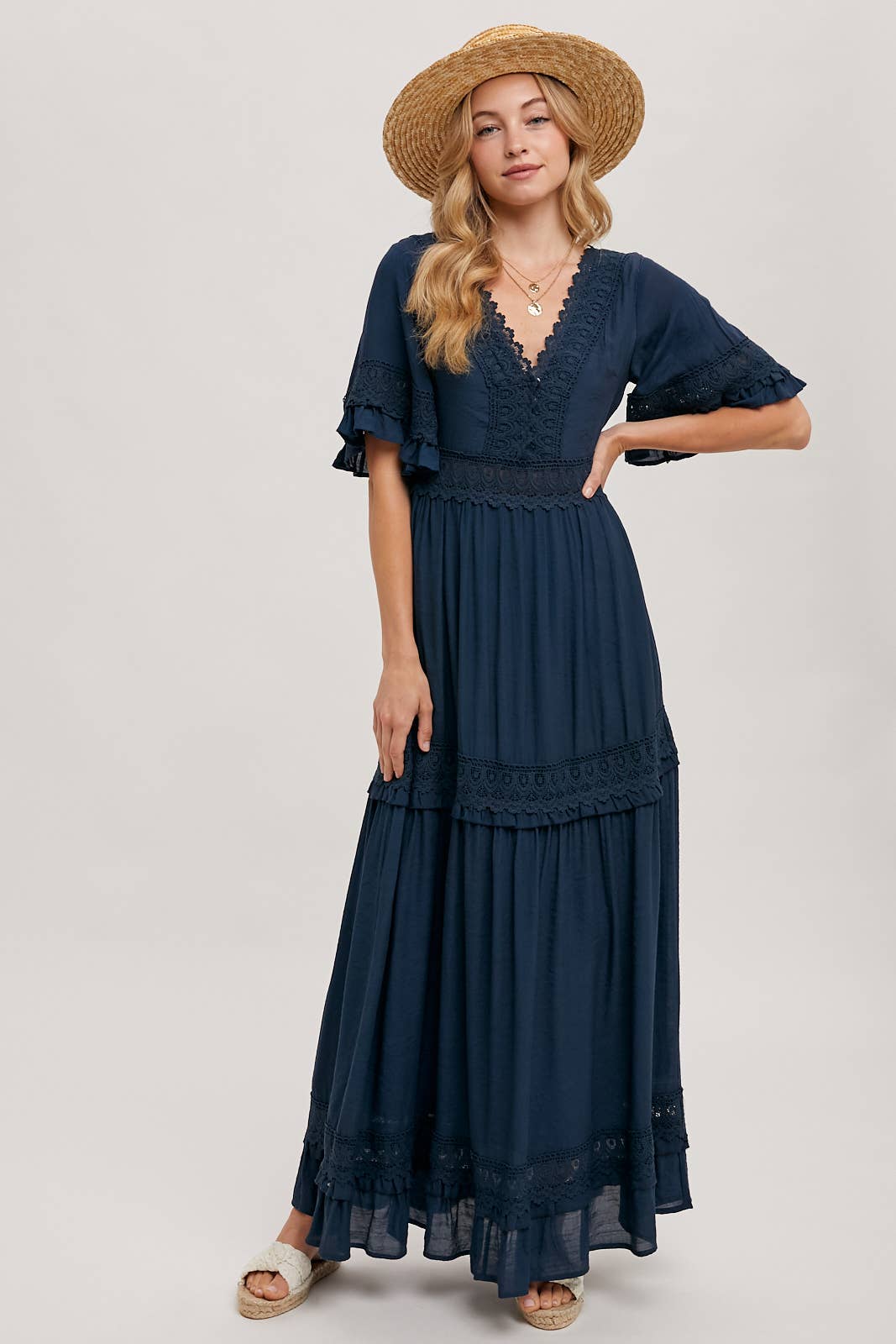 V-NECK LACE TRIM MAXI DRESS: LT. OLIVE