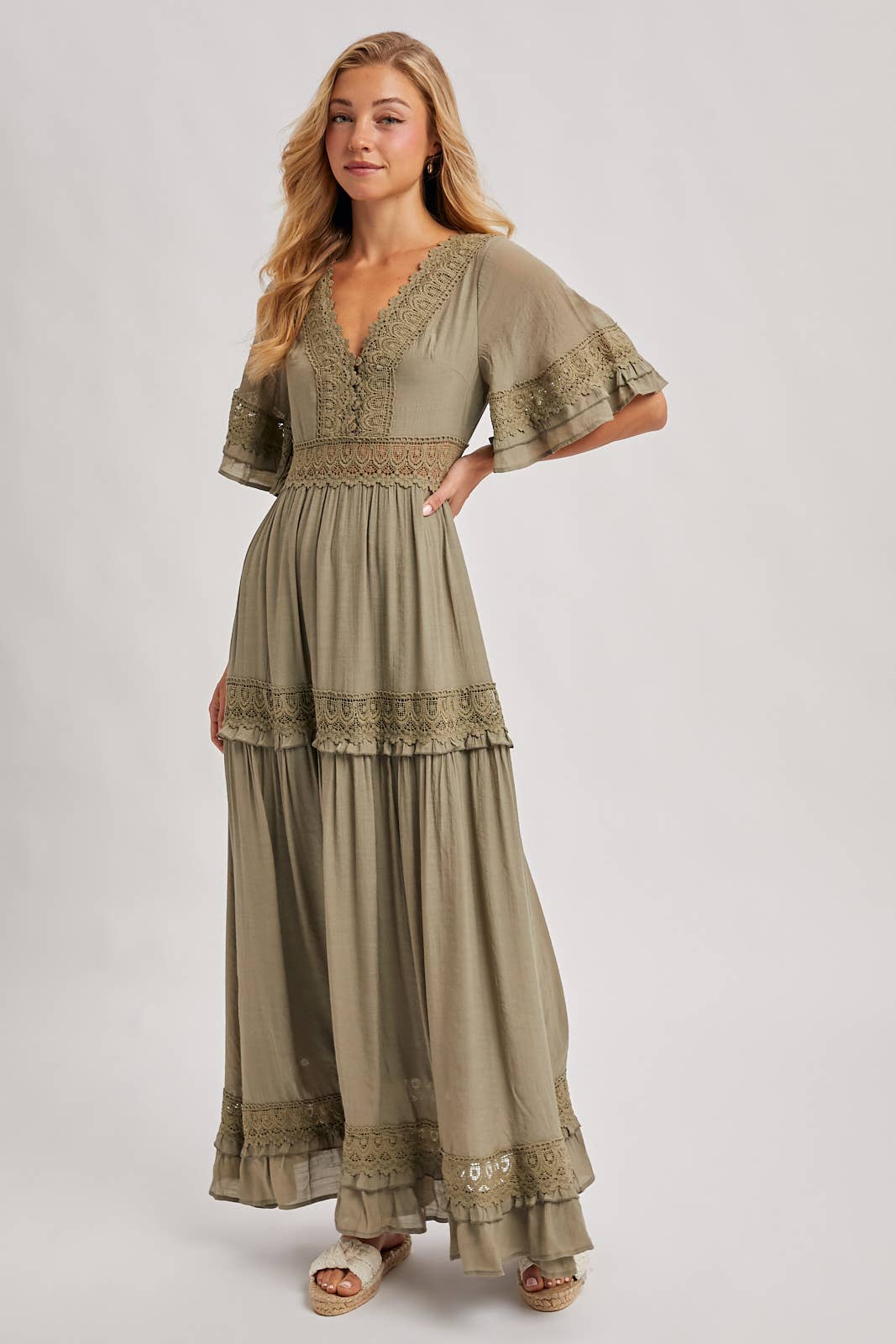 V-NECK LACE TRIM MAXI DRESS: LT. OLIVE