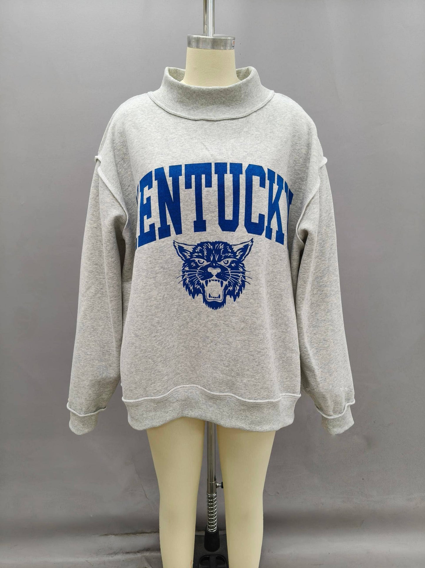 KENTUCKY Mascot Print Reversible Mock Neck Sweatshirt: H. GREY