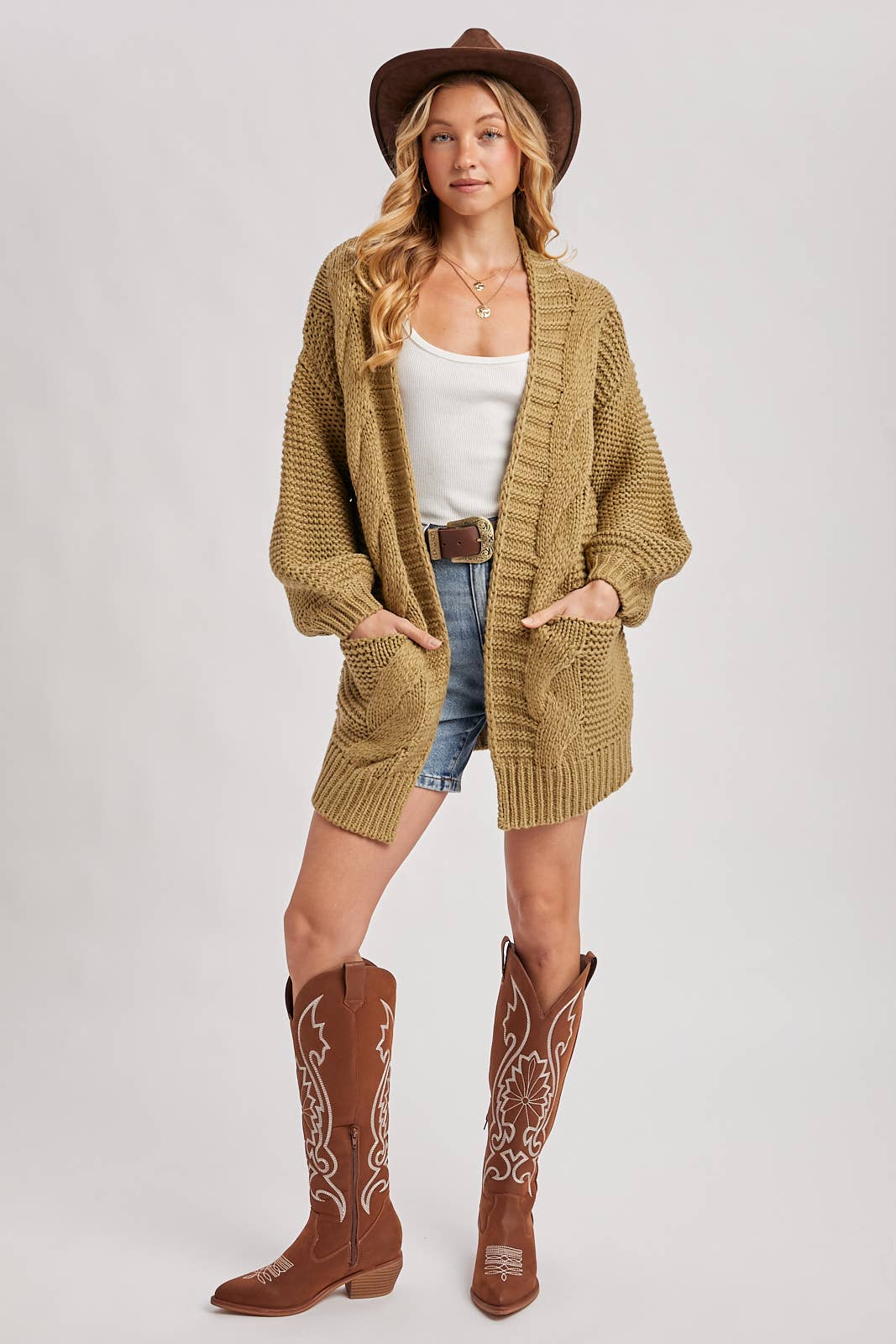 CHUNKY CABLE LANTERN SLEEVE CARDIGAN: MUSHROOM