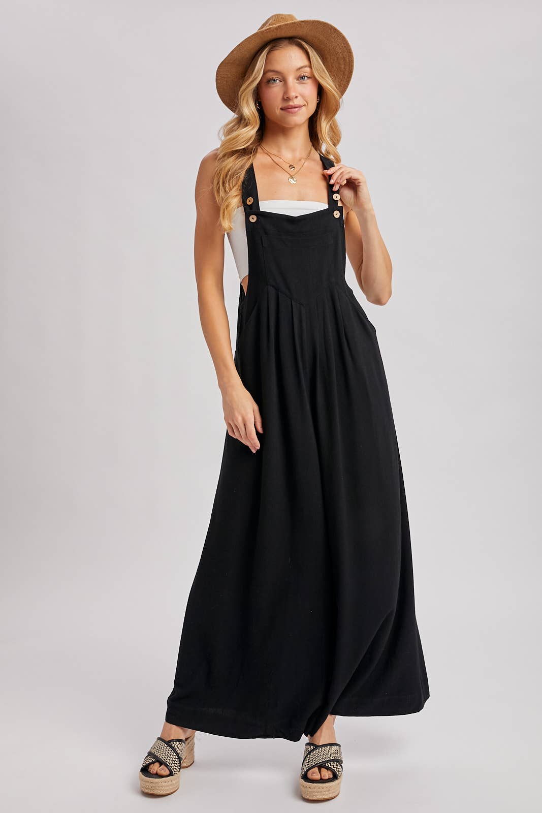FLOWY WIDE LEG OVERALL JUMPSUIT