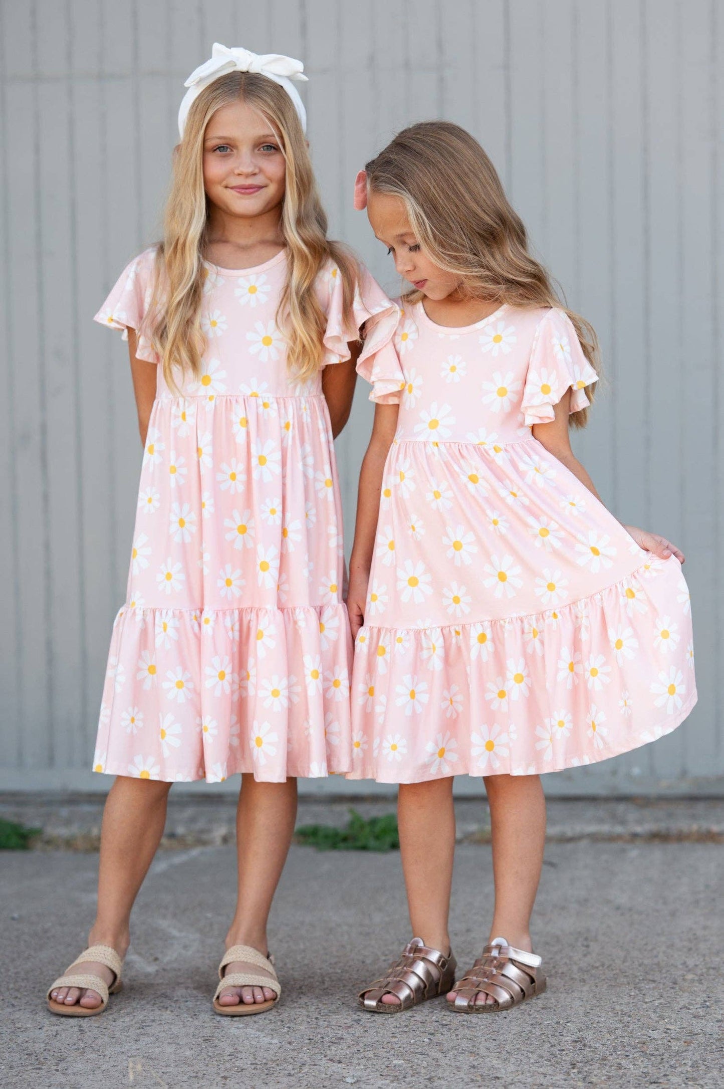Girls Emma Pink Spring Daisy Flutter Sleeve Twirl Dress: 2