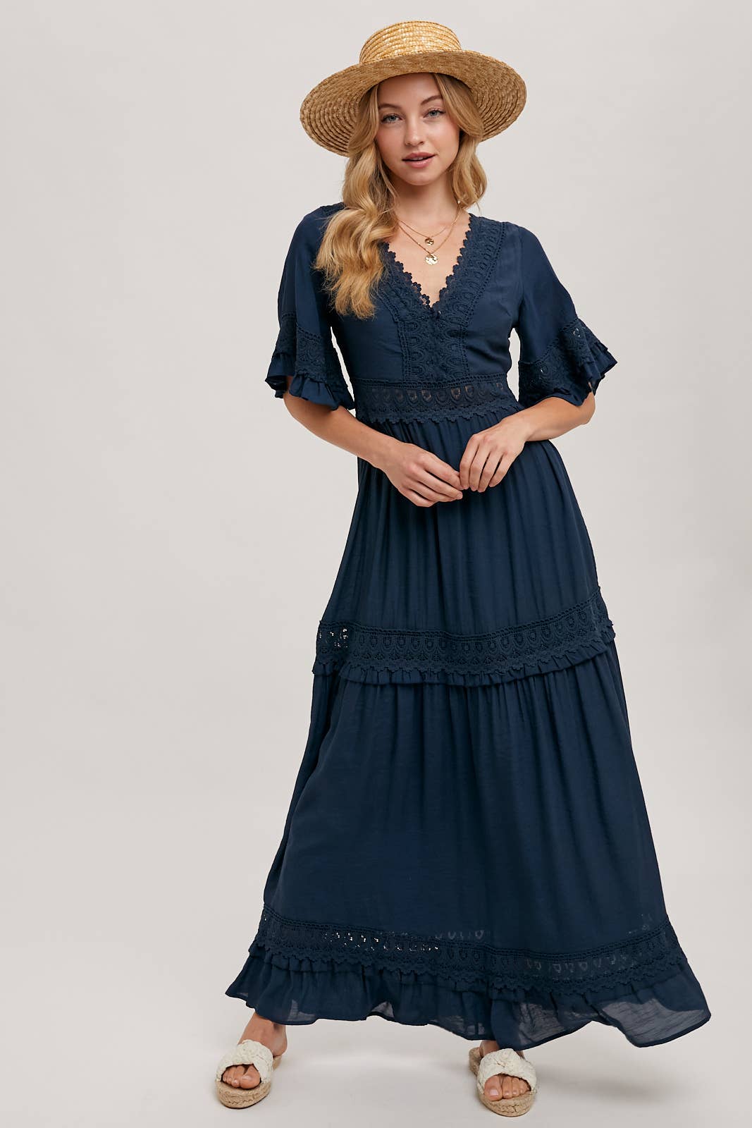 V-NECK LACE TRIM MAXI DRESS: LT. OLIVE