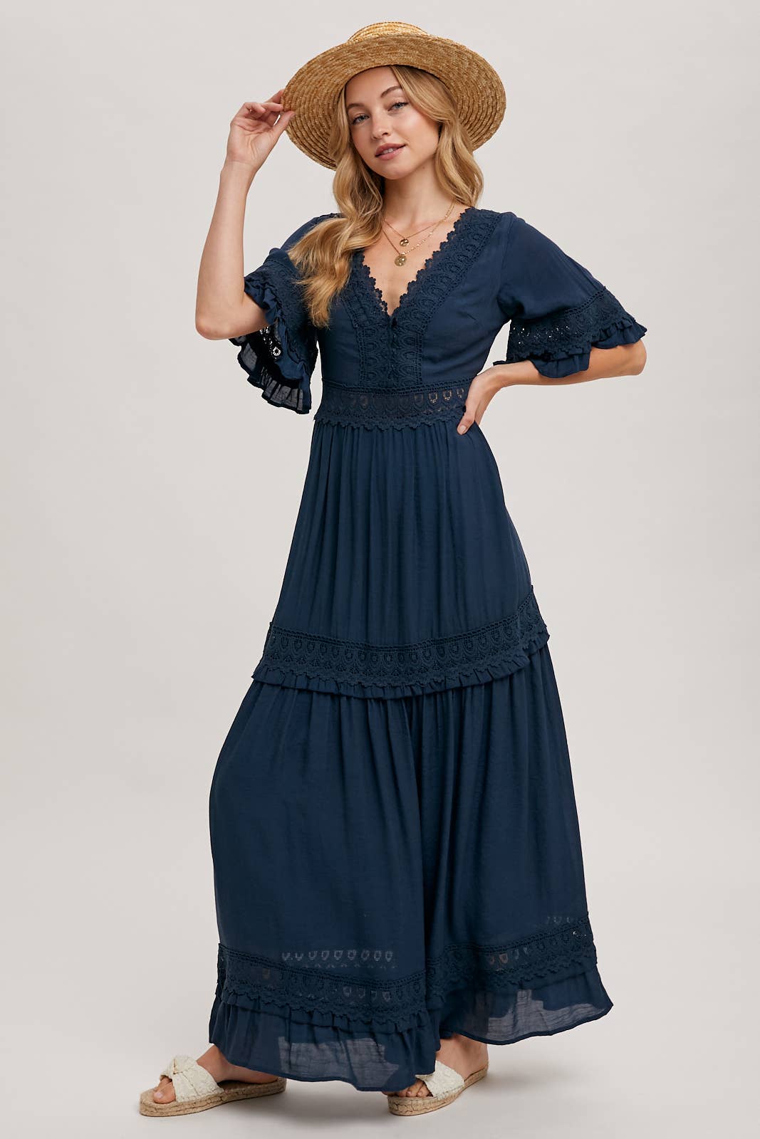 V-NECK LACE TRIM MAXI DRESS: LT. OLIVE