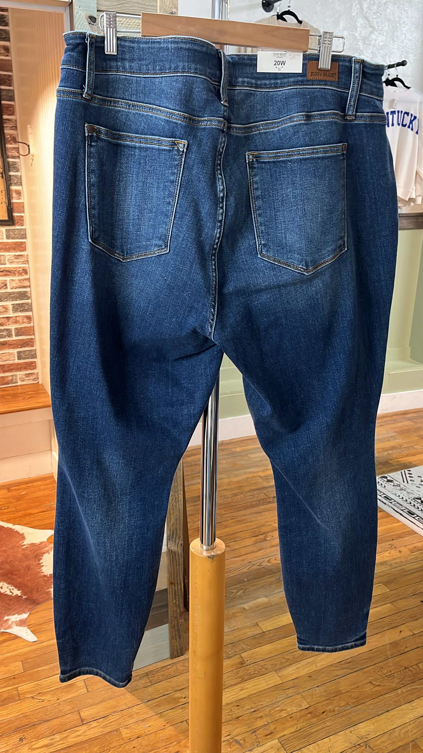 Women’s Plus Judy Blue