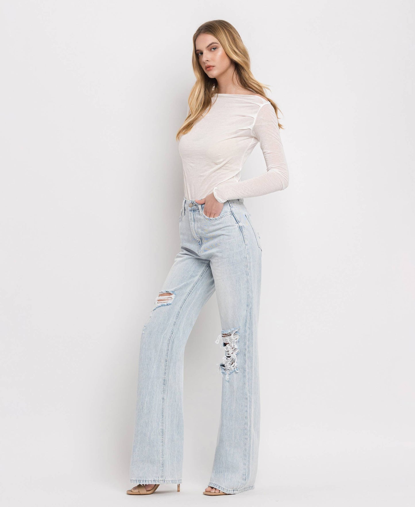 90'S VINTAGE SUPER HIGH RISE FLARE JEANS- AVENIDA
