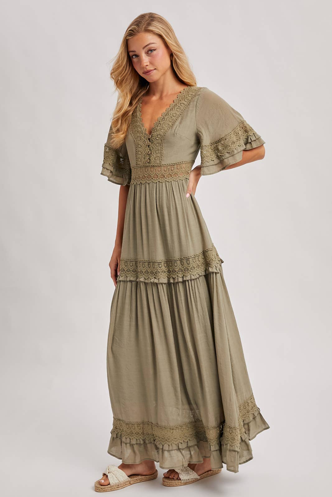 V-NECK LACE TRIM MAXI DRESS: LT. OLIVE